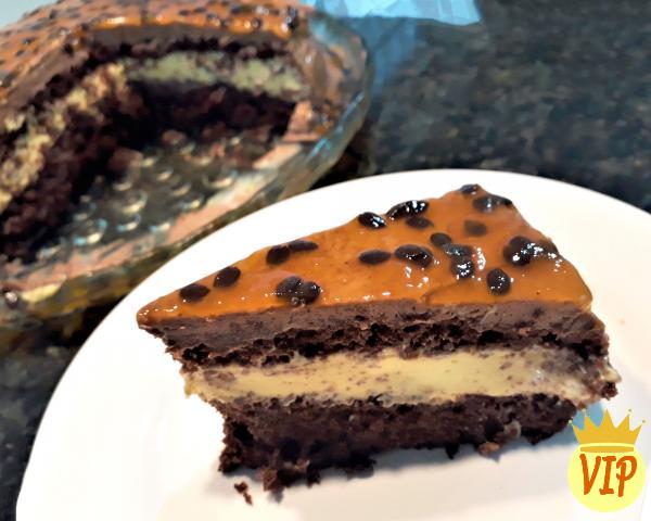  Receta de pastel de chocolate con relleno de mousse de maracuyá 